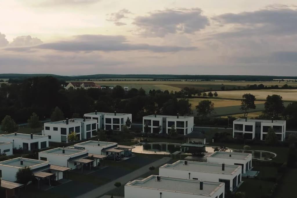 Luxus Appartement Am Golfplatz Und Therme Lutzmannsburg Zsira Bagian luar foto
