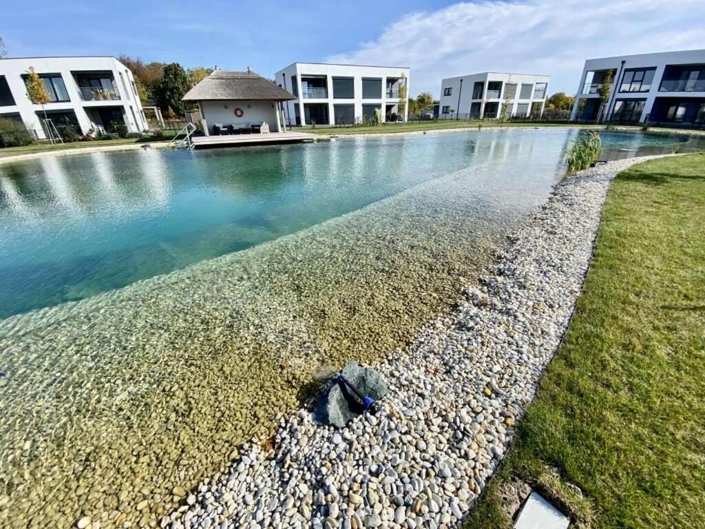 Luxus Appartement Am Golfplatz Und Therme Lutzmannsburg Zsira Bagian luar foto