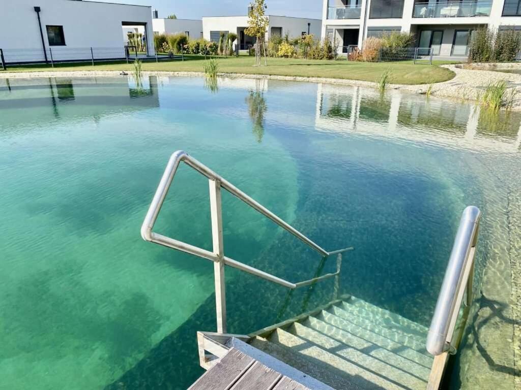 Luxus Appartement Am Golfplatz Und Therme Lutzmannsburg Zsira Bagian luar foto